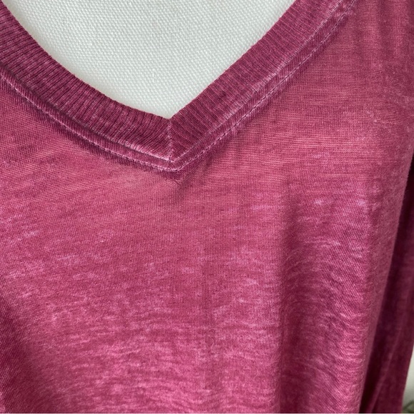Maurices, Plus Size 2 Burn Out Long Sleeve V-Neck Pull Over Wine Color Top 24/7 - Picture 3 of 10